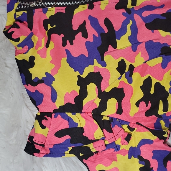 neon camo ruffle zip cardigan - Picture 6 of 9
